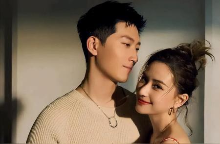 豪门婚姻新动态！何超莲首谈结婚2年不要孩子内幕家人们呐，豪门婚姻这点事儿，在咱