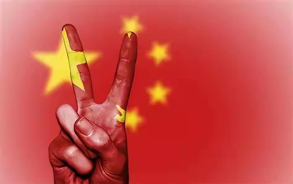 中国不想称霸，但西方却通过自己的瞎折腾，强推中国以最快的速度上位。时间进入2