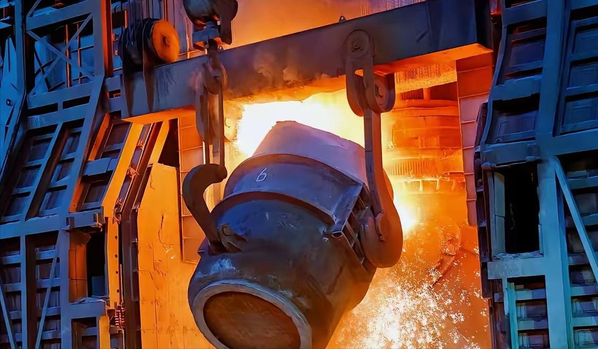 为什么中国宁愿勒紧裤腰带，也要死守钢铁产业？内行人的话一针见血：就这么说吧，