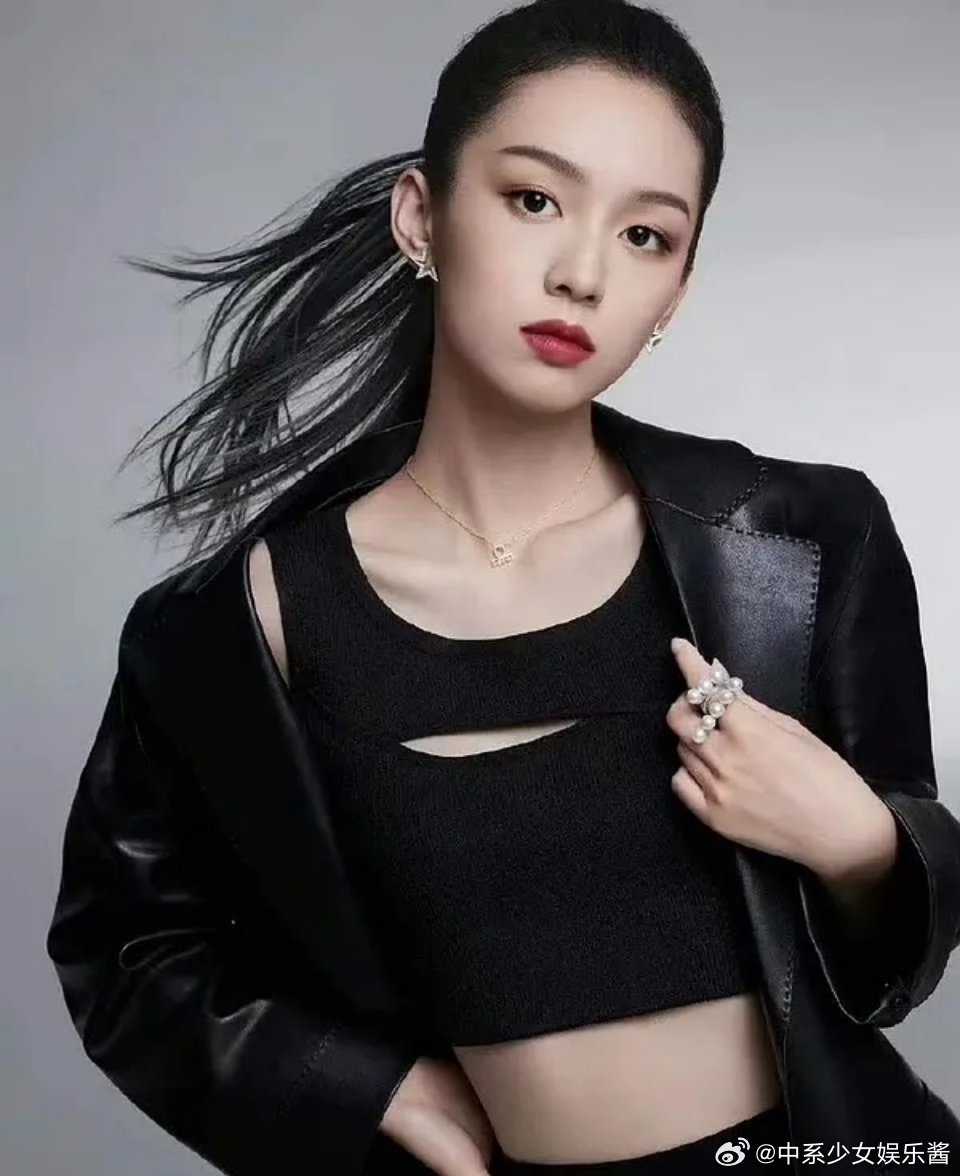 宋祖儿VS张婧仪VS林允VS周也，谁更能驾驭这种发型?