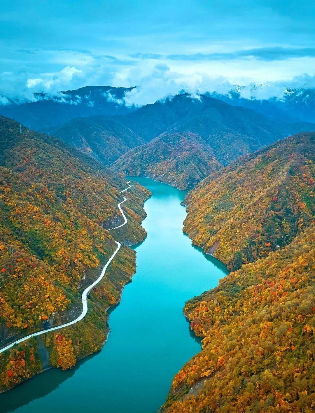 有朋友问伊斯兰教和犹太教的冲突在什么地方？伊斯兰教和犹太教不是天生仇人，历史