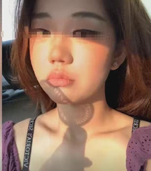 求求大家了，不要再搞了，在搞估计她真的要哭了。现在的网友真不简单，不仅挖到了