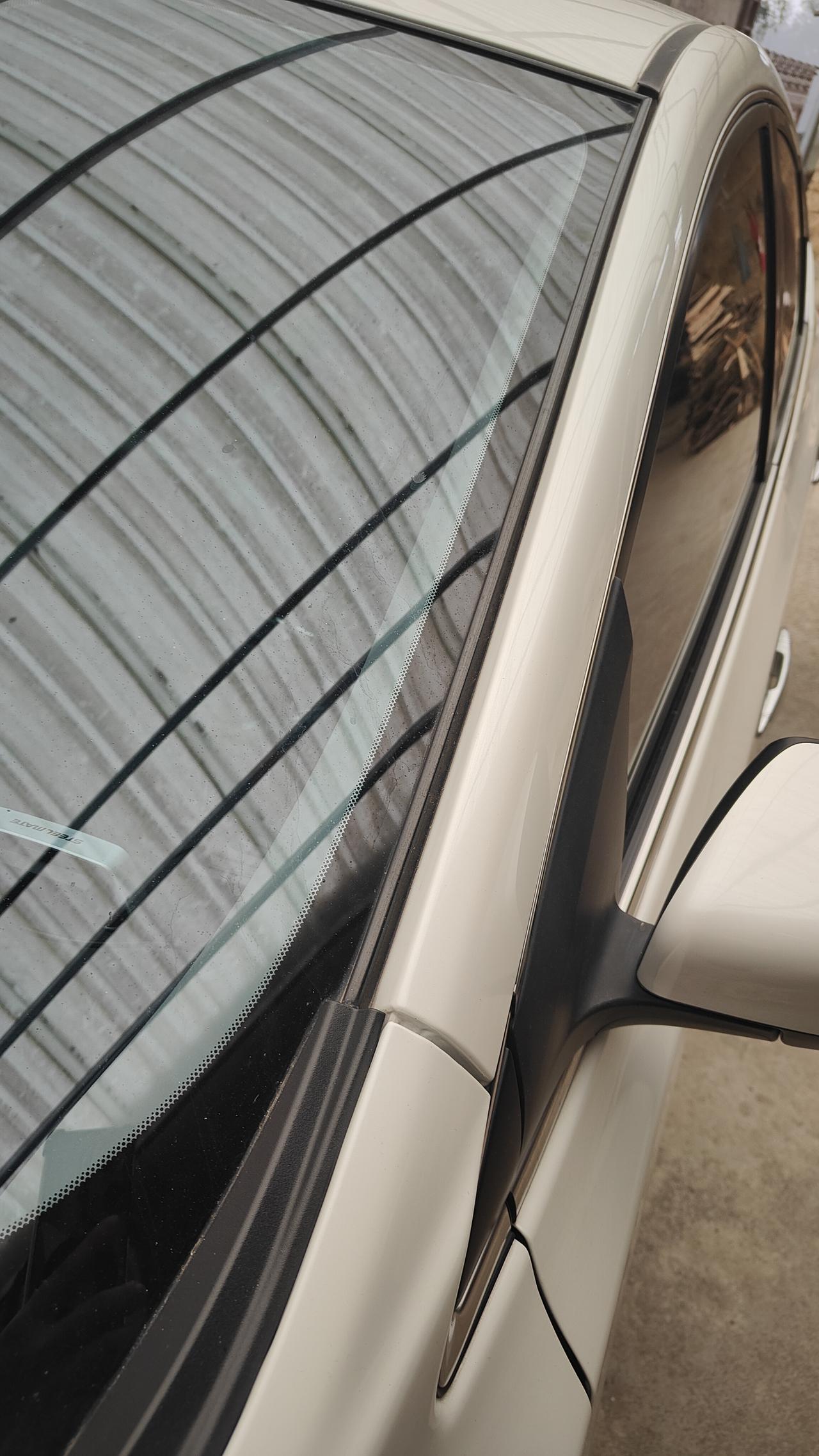 轩逸经典A柱有几层？