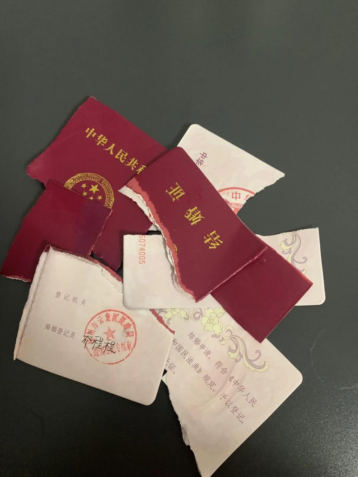 千万不要出轨，无论夫妻两人哪一方出轨，三年一坎七年一劫！如果你是二婚相，大运会推