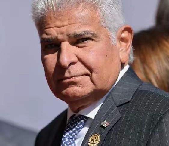 新加坡联合早报3月20日报道：“巴拿马总统穆利诺批评，香港长和集团旗下的巴拿马港