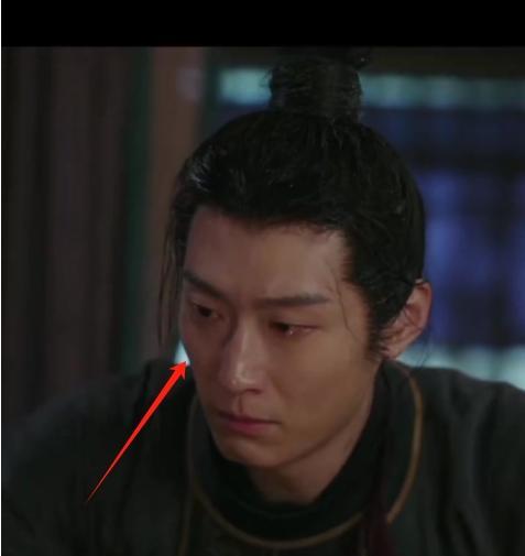 现在全网最后悔的男人应该就是窦骁了窦骁曾经说：我找女朋友特别挑，我妈说找女孩