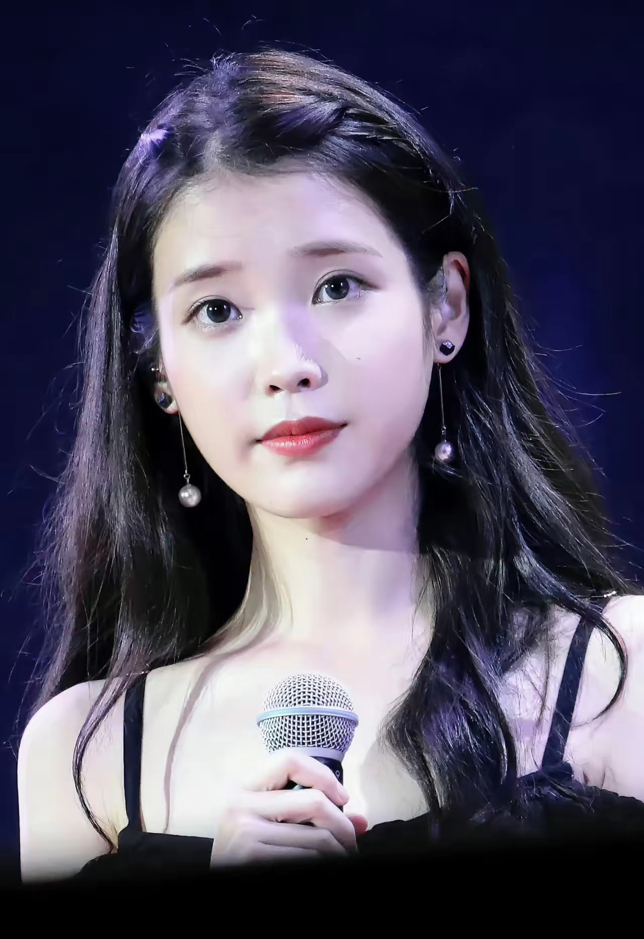 这位小姐姐好可爱啊！iu