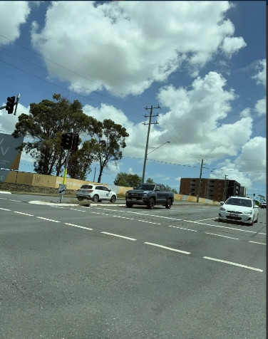 网友澳洲布里斯班偶遇<em>比亚迪鲨鱼</em>皮卡老怪很想知道啥时候能在国内开卖啊[哭哭]好想