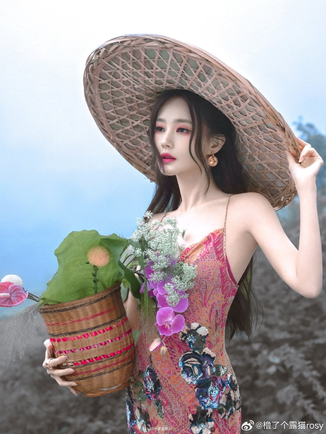 #李一桐#lyt#李一桐美人余#lyt#金晨说李一桐还是太实在了#我姐姐剧里剧外都是白富美​