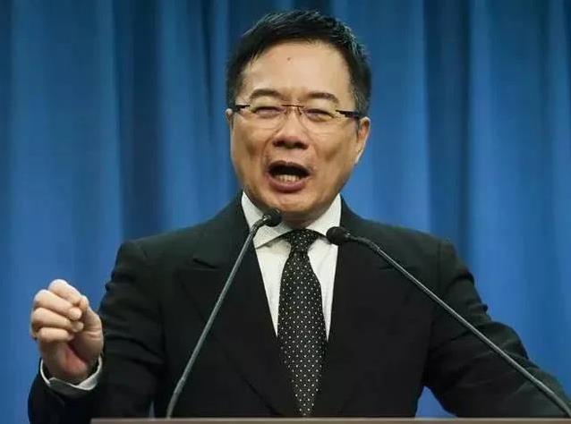 蔡正元“偷换”概念的一句反问，差一点就相信他是“统派”了。蔡：北京有“统一”的