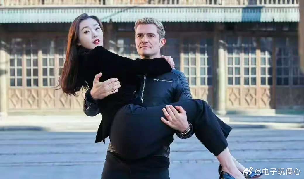 宋轶这个腰臀比才是真正的绝了，一时不知道该羡慕谁