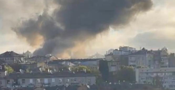 很多人好奇，俄罗斯天天空袭乌克兰，但是为什么乌克兰依旧是一副“不痛不痒”的样？说