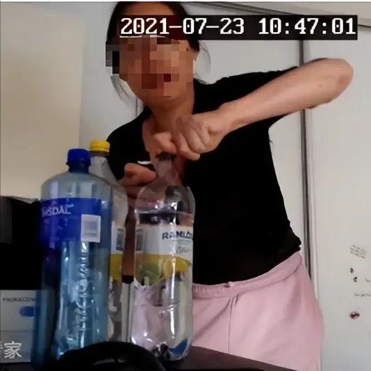 “细思极恐的枕边人！”一男子患上“怪病”，口渴，尿频，嗜睡，他去医院检查，发现血