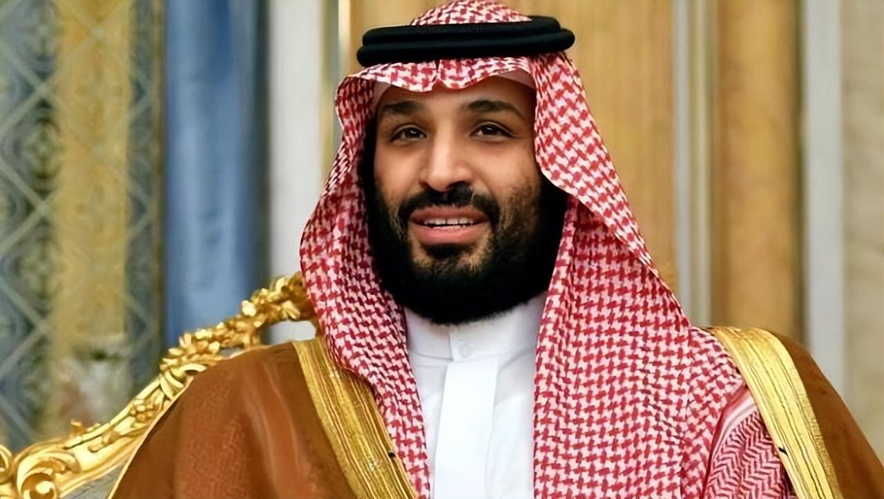 一觉醒来，中东局势彻底乱了！英国首相突然变脸，欧洲三国集体站队，沙特直接硬刚美国