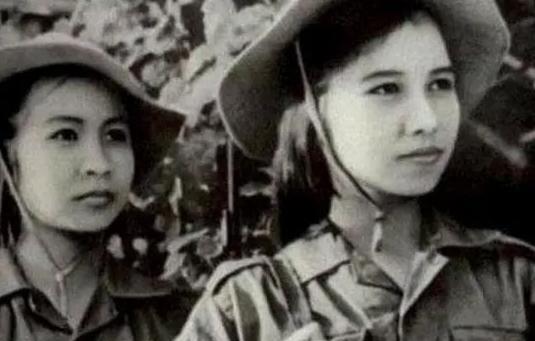 1979年，黄干宗被两个越南女兵抓走，他已经做好赴死的准备，谁知女人表示：我们不