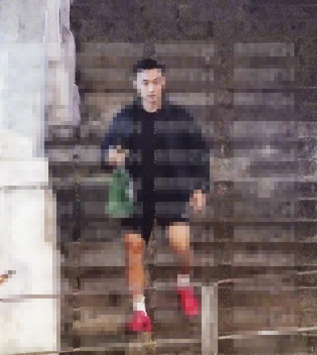 曝阿SA与男友同居曝阿SA与男友朝结婚目标迈进据港媒，日前大方承认与健身教练男