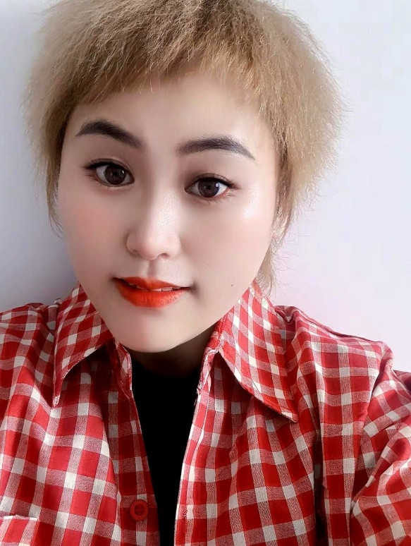 男人约女人出来，说直白一点，就是为了快乐，女人不能装作不懂！其实大家都心知肚明