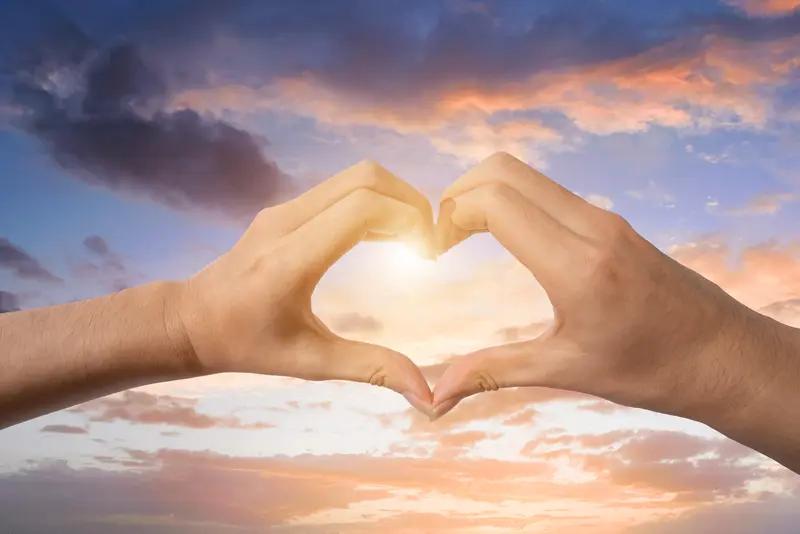 结婚10年悟透：好婚姻从不是不吵架，而是吵完还愿意为你做饭✨结婚十年才懂：