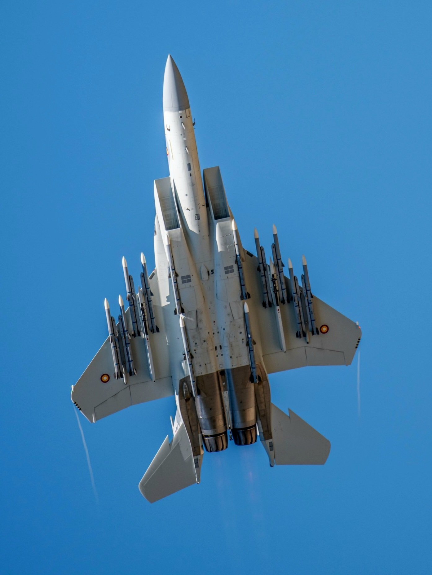 🔻消息人士证实击沉伊朗护卫舰的美军核潜艇是洛杉矶级。🔻CNN报道，多位消息人