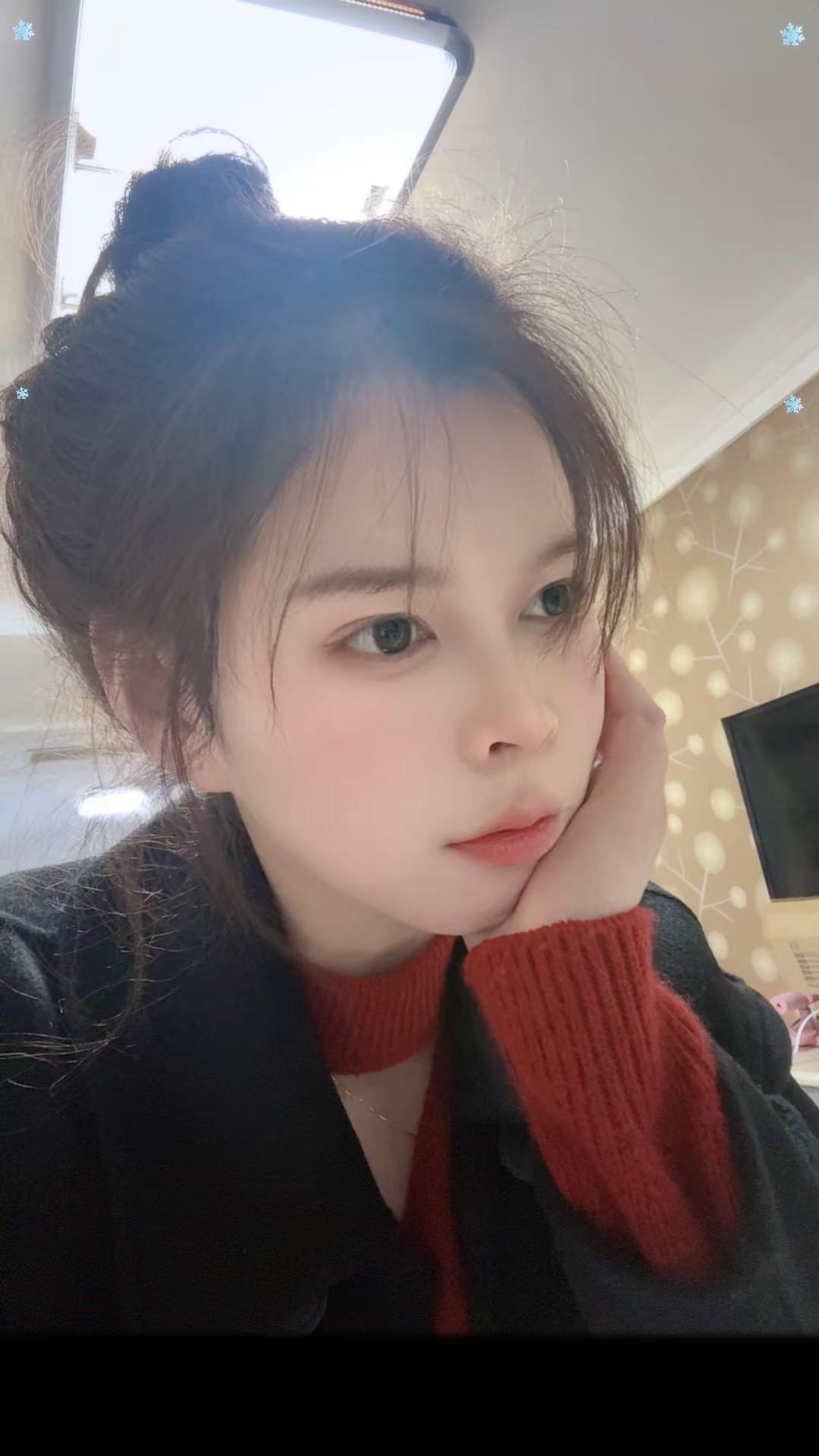 好像又瘦了点点耶✌