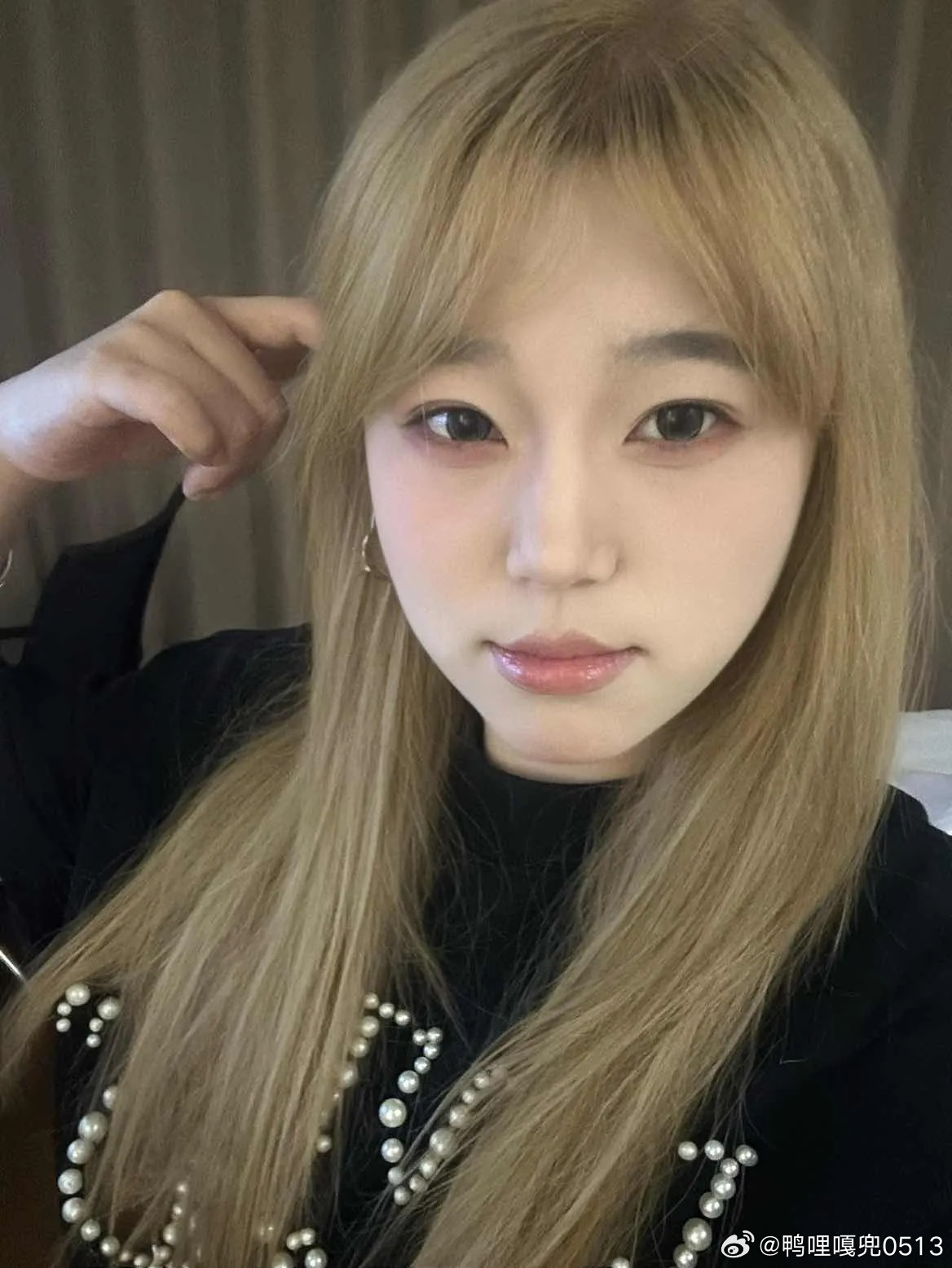 美女热门美女我的美妆生活双倍的快乐多一点