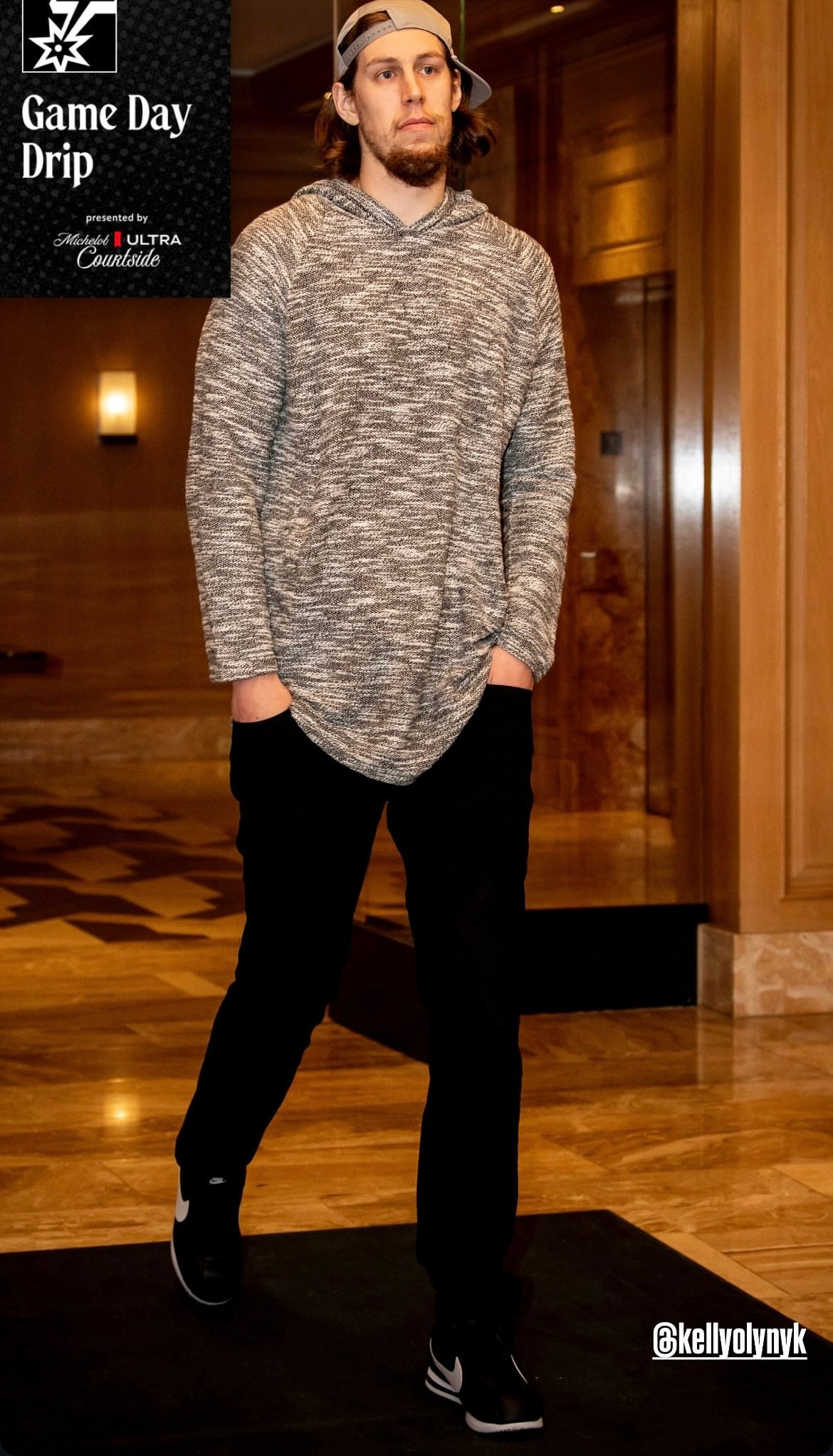 马刺球员上班照💼今天我们客场挑战骑士超话创作官｜不想上班｜马刺vs骑士