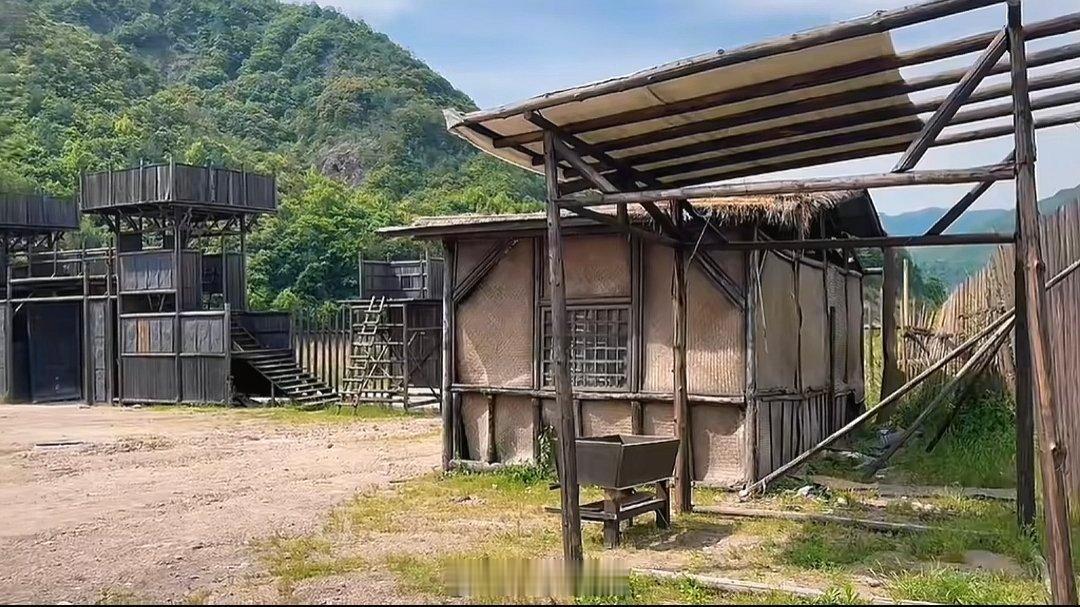 燥候邓为殷戈止大鲨四方！！！​​​