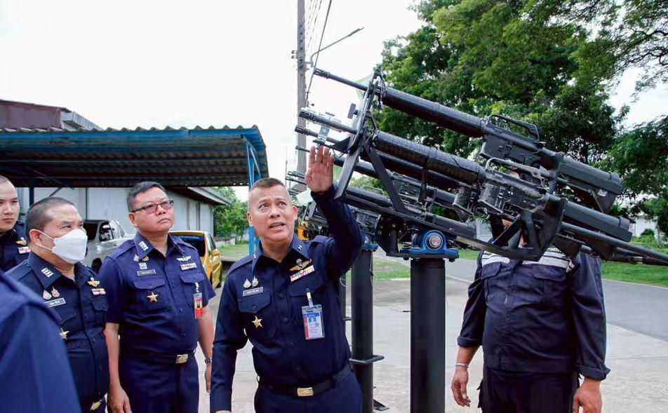 自杀式无人机在持续4年多的俄乌冲突中一炮而红，为了应对这种“史无前例”的全新战场