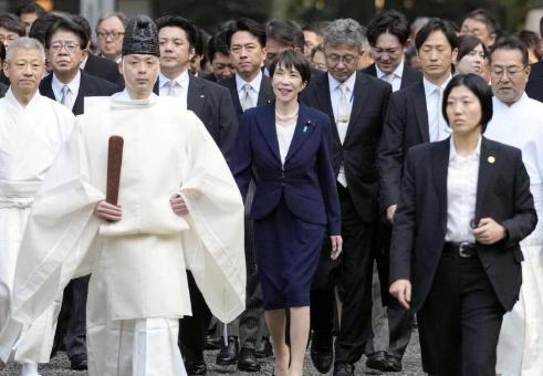 高市早苗再度放话，日本从来没有关闭对话的大门，今年一定要让中日的紧张局面逆转。