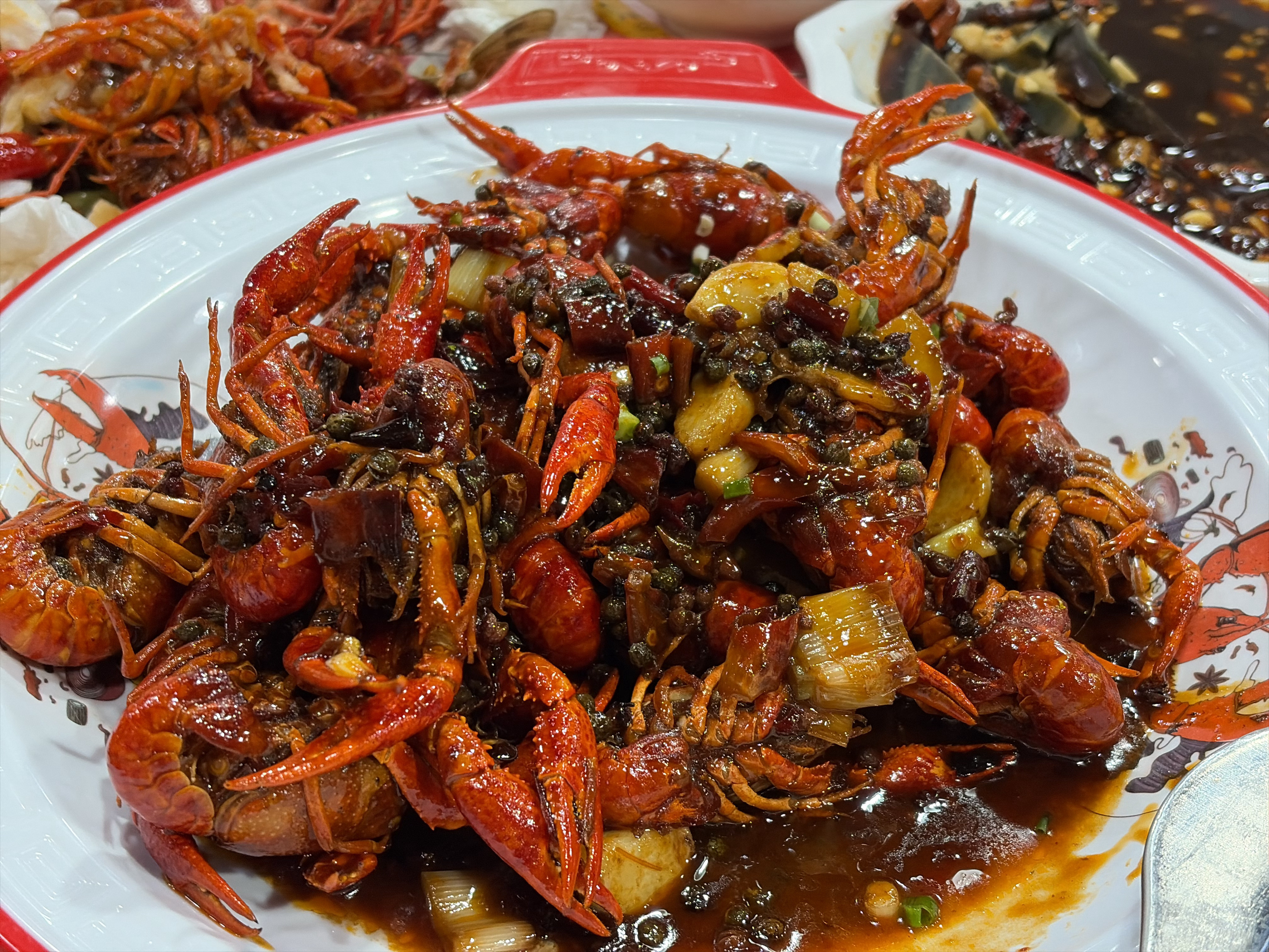 简单吃个小龙虾🦞