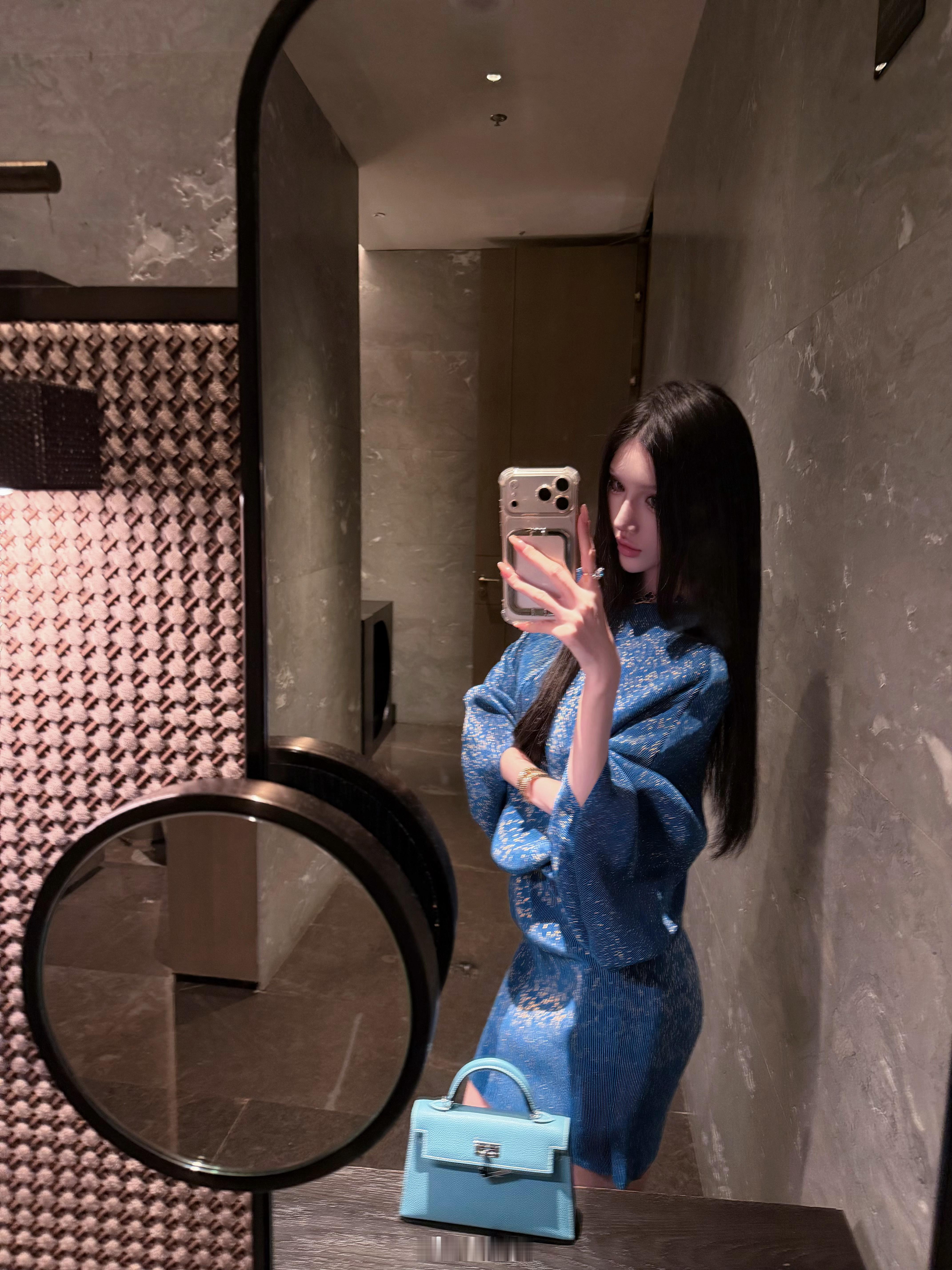 💙一颗蓝宝石