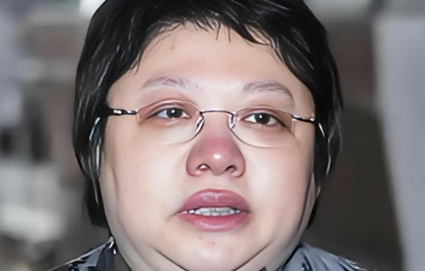 侵吞善款贪污上亿，韩红被司马3忌举报，4年了，她还在等一声道歉韩红做公益已经二
