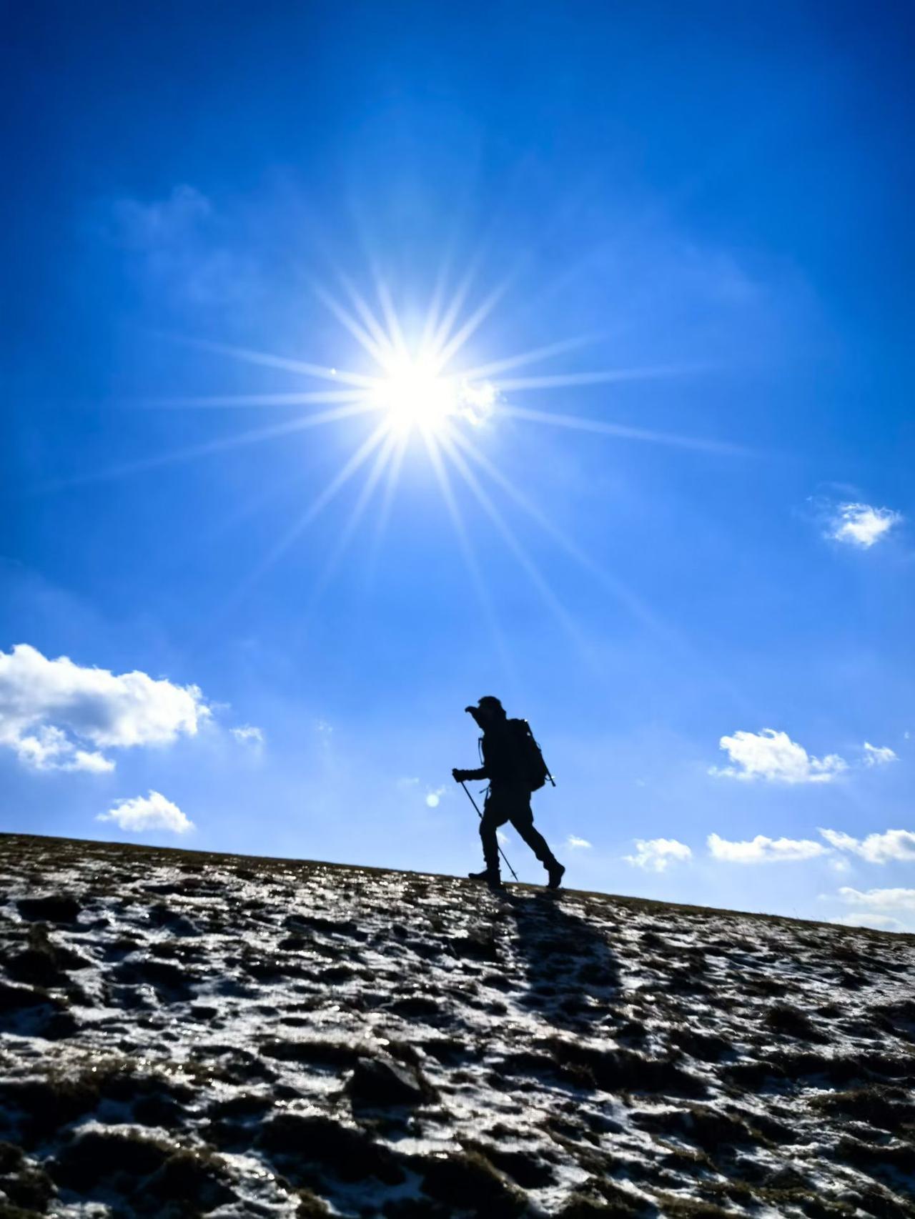 很特别的一条征婚:憧憬七八十年代的那种爱情，很纯很真，不太浮夸很是细