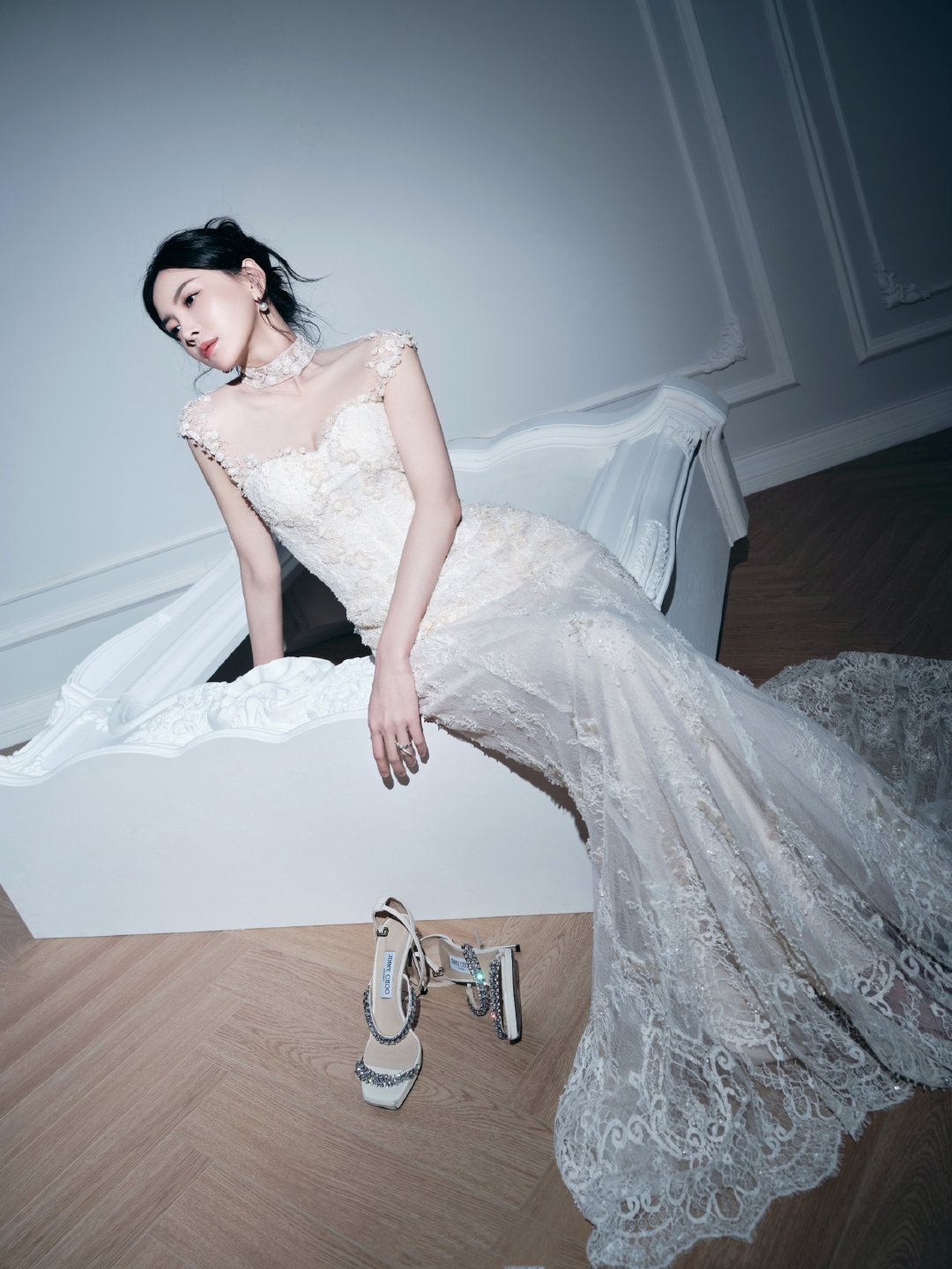 于文文蕾丝纱裙大片，轻盈浪漫精致迷人～新专辑《边界》获华语金曲奖十佳，9.27徐州演唱会！#于文文#