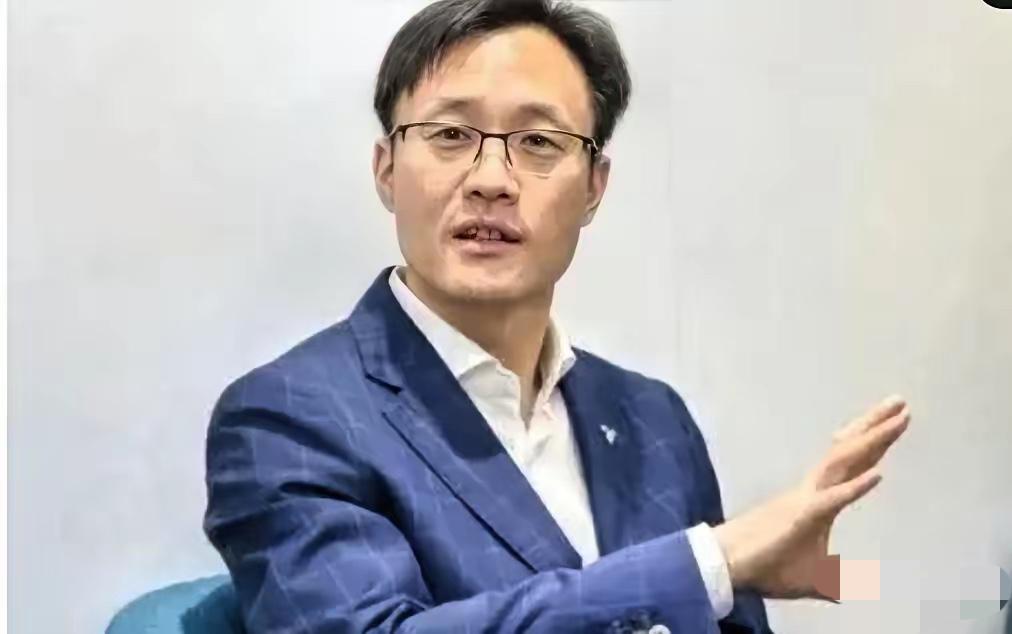 刚看到一组薪酬数据，直接给我干无语了。哪吒汽车爆雷，一地鸡毛。​宜春国资、