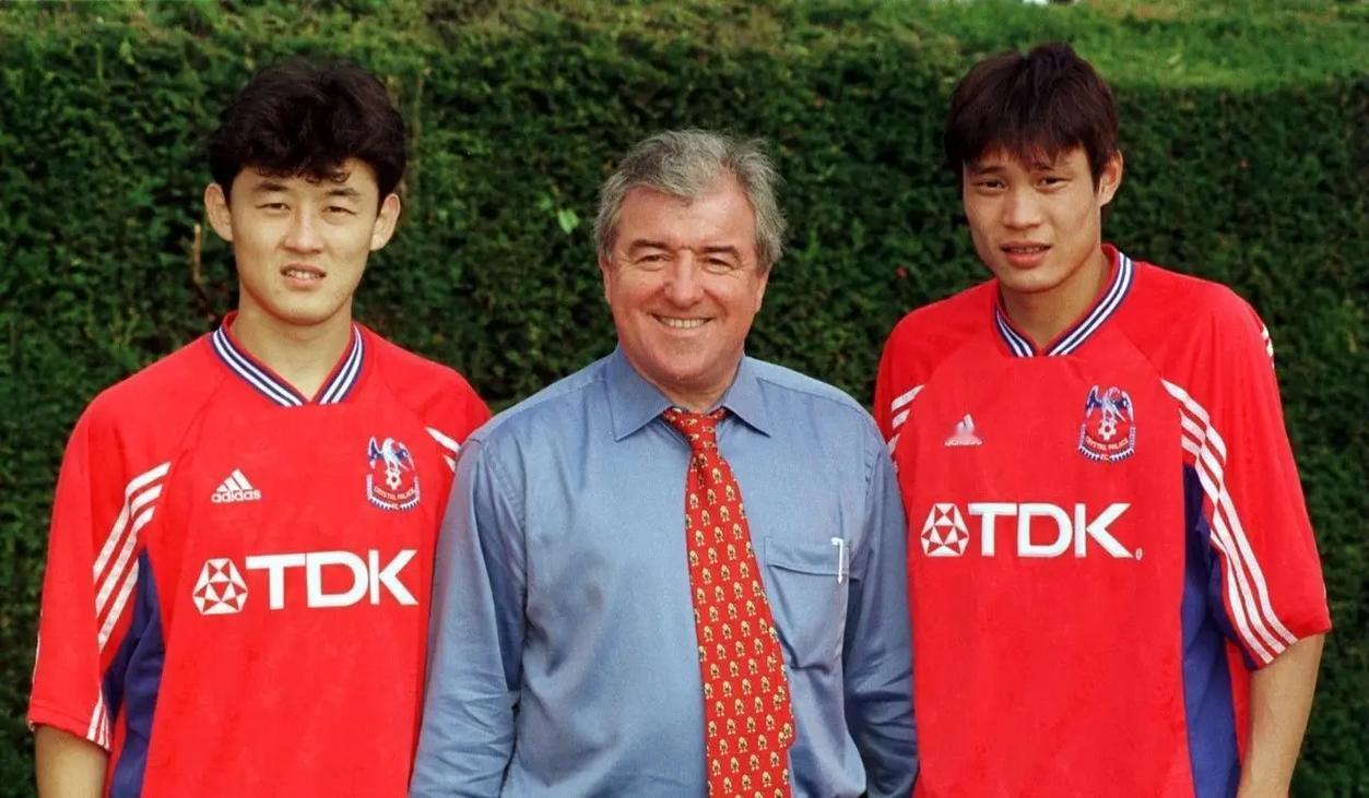 “辉煌与落寞，往往只在一念之间！”上海申花五虎将，就是中国足球的活教材！范志毅，