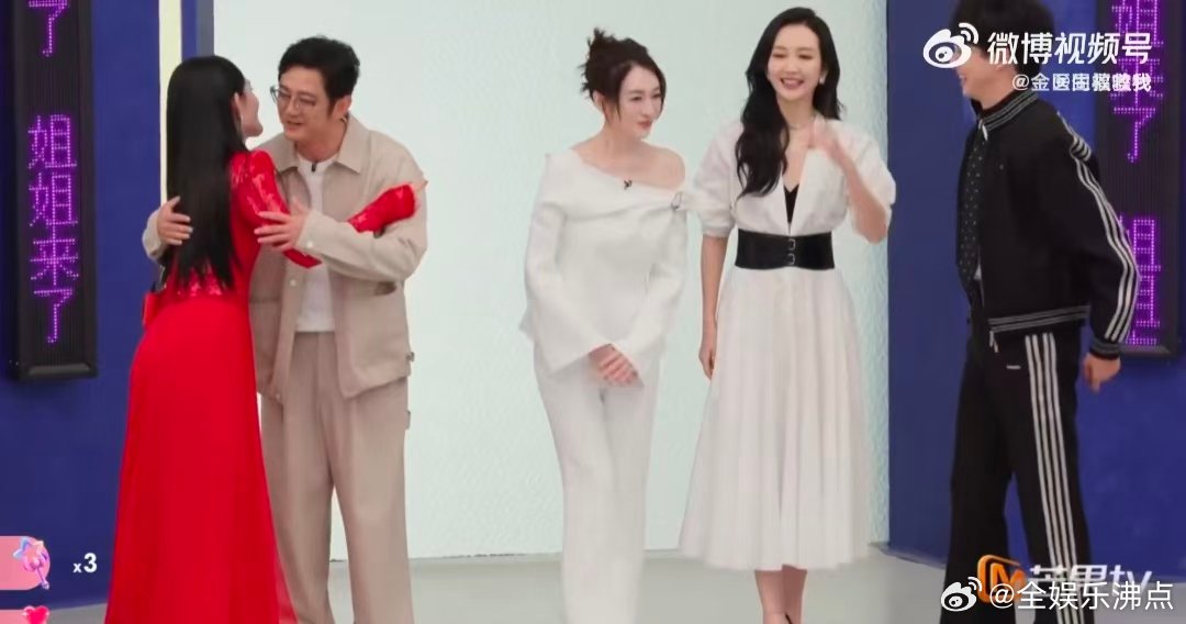 李小冉推掉所有工作参加浪姐乘风初见面直播乘风2026这就是最勇敢的李小冉！怕了很