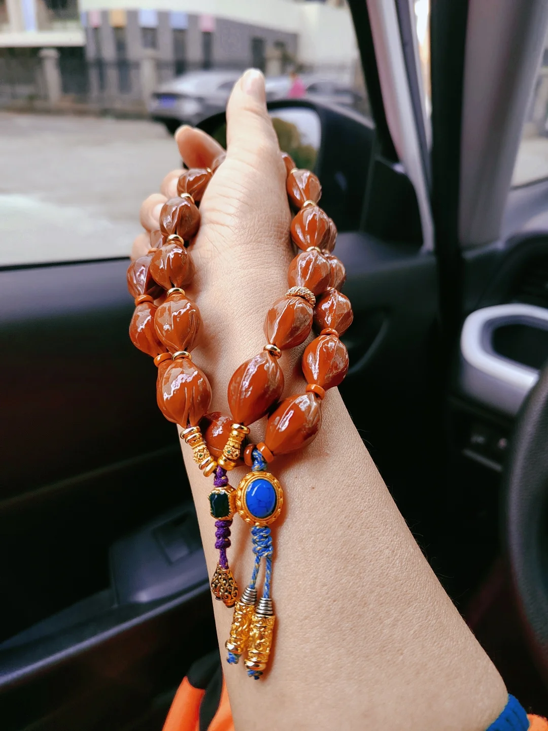 没有华丽文案，单纯好看