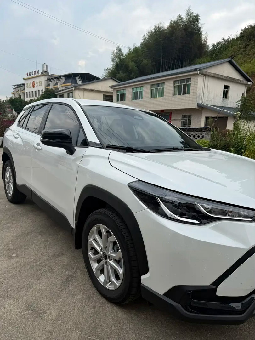 丰田锋兰达，一台热度稳定的合资紧凑型SUV，预算十几万想要省心SUV的车友经常会留意它，很多普通家庭