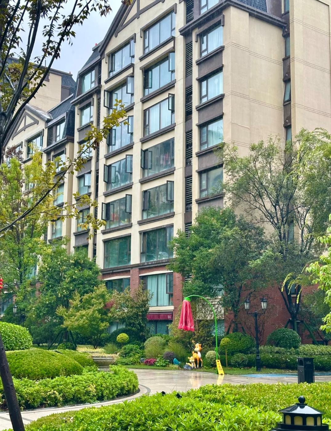 过年回家才发现那些过的好的都是没买房的人以前自己总感觉结婚没房子租房好