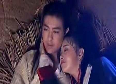 蒋欣当年这波操作，绝对打了现在所有“工业糖精”偶像剧的脸！19岁新人，敢对28