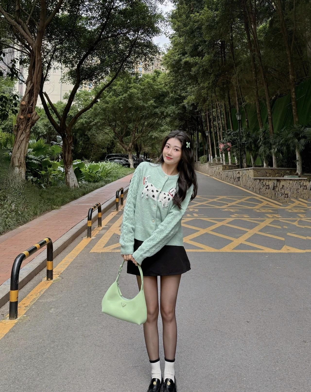 薄荷绿的秋日浪漫，把温柔揉进日常里🍃