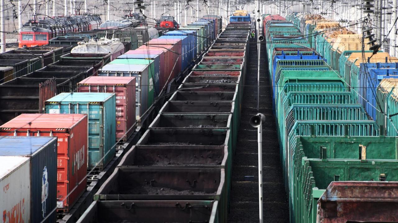 俄罗斯地方政府向中国传递信号，想要实现一箭双雕，将“基础设施换资源”提上日程！