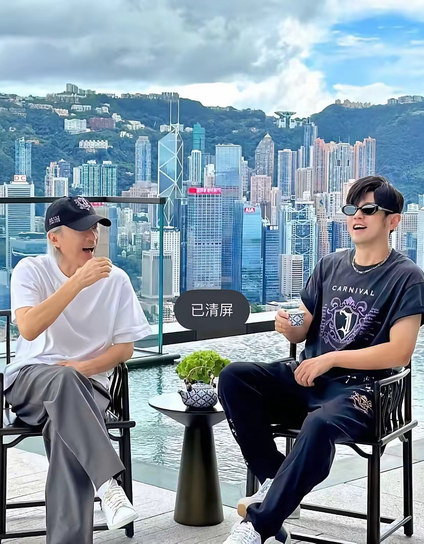 万万没想到周杰伦胆子这么大居然在人家家门口?还敢这么高调的公开和周星驰的合