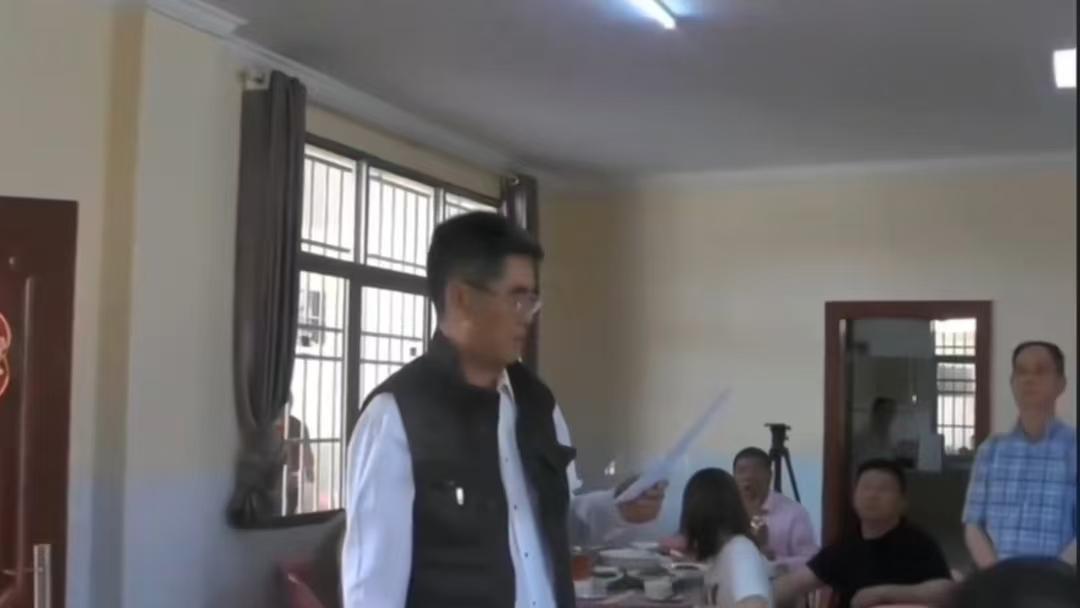 9月底马上到了，同盟军是否会走撤出腊戌的老路？撤离登尼和贵概？9月底将至，缅甸