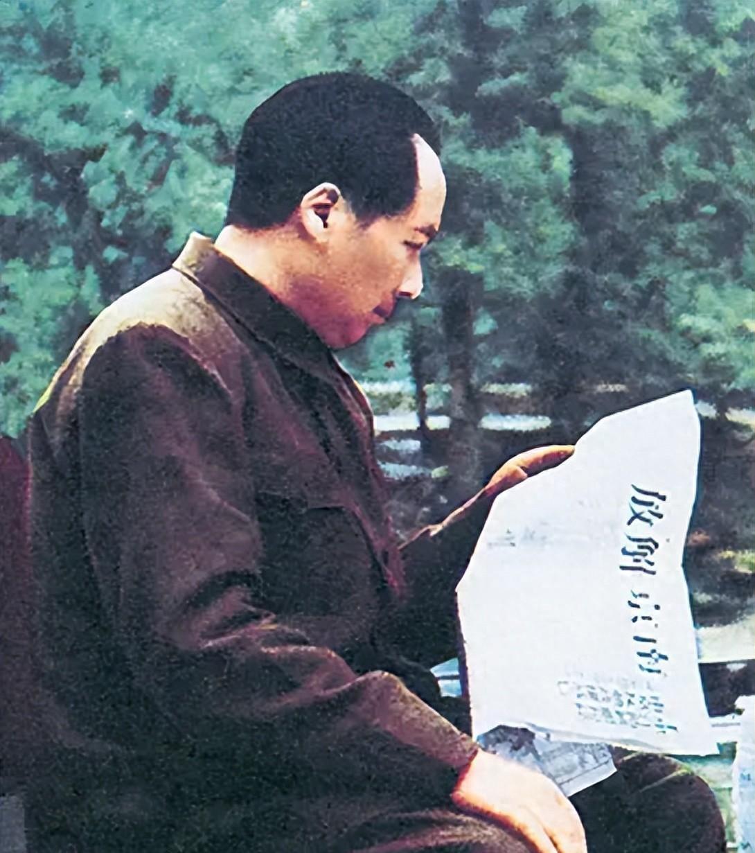 傅作义担任水利部长期间自曝还有一件未报告的失误，毛主席听后忍不住大笑了！197