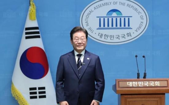 韩国内阁调整居然丢掉民意，如今两难局面该如何破解？ 老百姓手里的选票和认可，