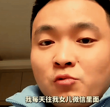 你还在愁怎么戒烟吗？四川男子身体力行告诉你，戒烟并不难——该男子有咽喉炎，抽