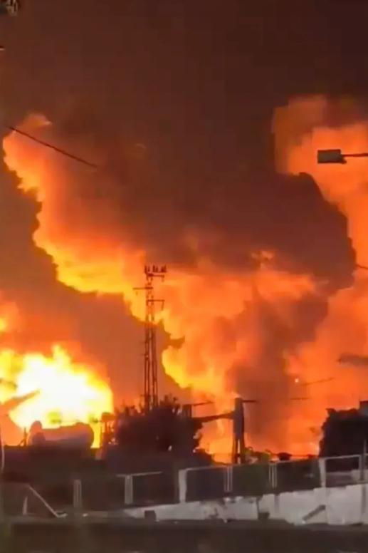 刀架伊朗脖子上：谈不好就打，谈的好还是要挨打，据当地时间2月2日今天的最新消息，