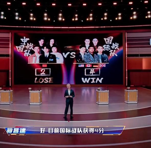 这场国际赛直接把石明鑫给打绝望了，赛前自信满满的说相信自己的实力，上场就被对手碾